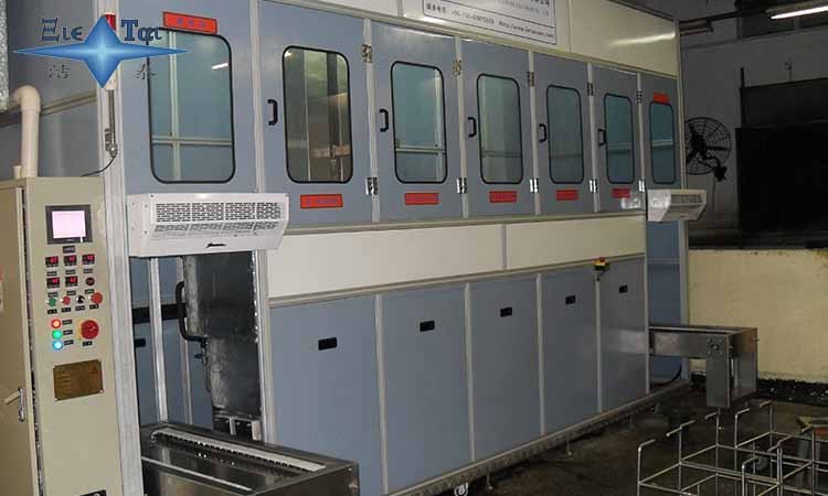 為什么超聲波清洗機(jī)會(huì)受到各行業(yè)清洗關(guān)注？