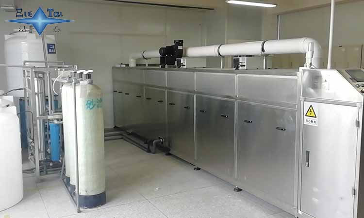 工業(yè)超聲波清洗機中清洗劑的選擇