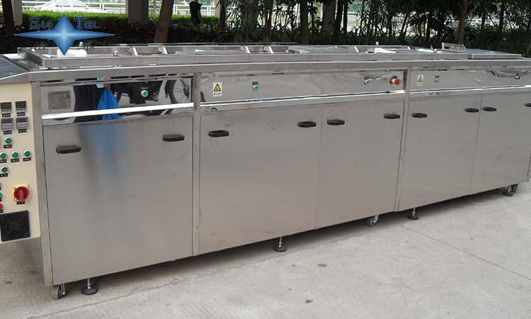 工業(yè)用超聲波清洗機如何破解環(huán)保與良率困局？潔泰定制方案助力各行業(yè)降本增效