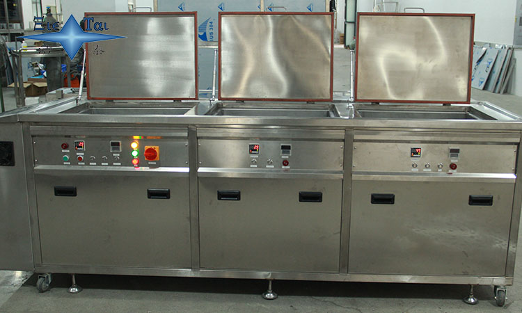 大型超聲波清洗機(jī)如何根治油污頑疾？潔泰非標(biāo)定制，讓清洗不再背鍋