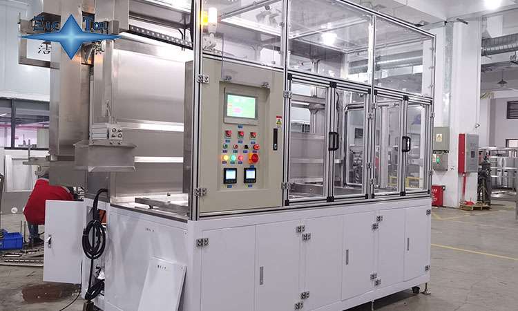 大型超聲波清洗機(jī)：潔泰助力精密制造，徹底清除盲孔油泥