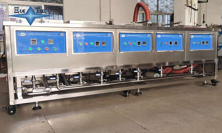 把臟零件丟進(jìn)水里，為什么自己就變干凈了？——潔泰超聲波清洗機(jī)揭秘